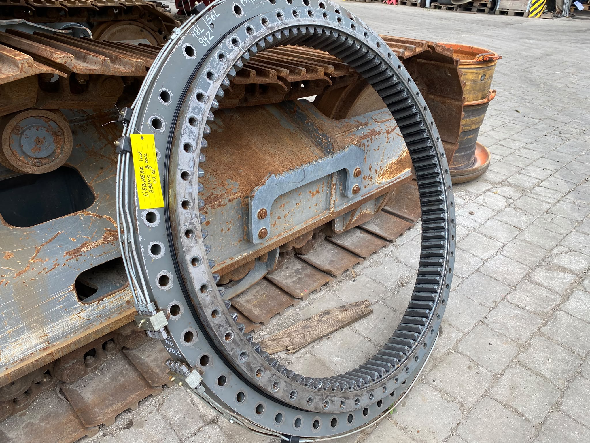 Drehkranz aus Liebherr A924C HD , Umschlagbagger – Bild 5