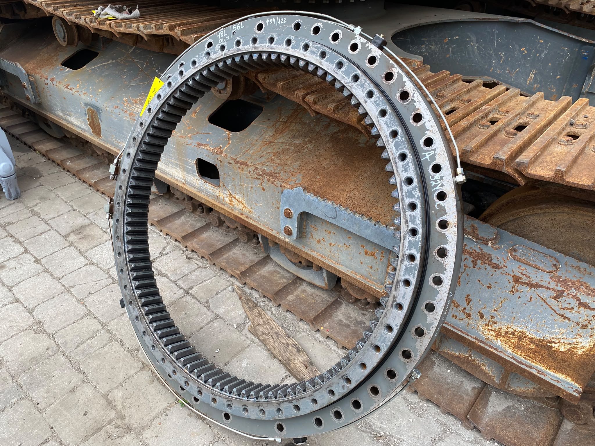 Drehkranz aus Liebherr A924C HD , Umschlagbagger – Bild 2