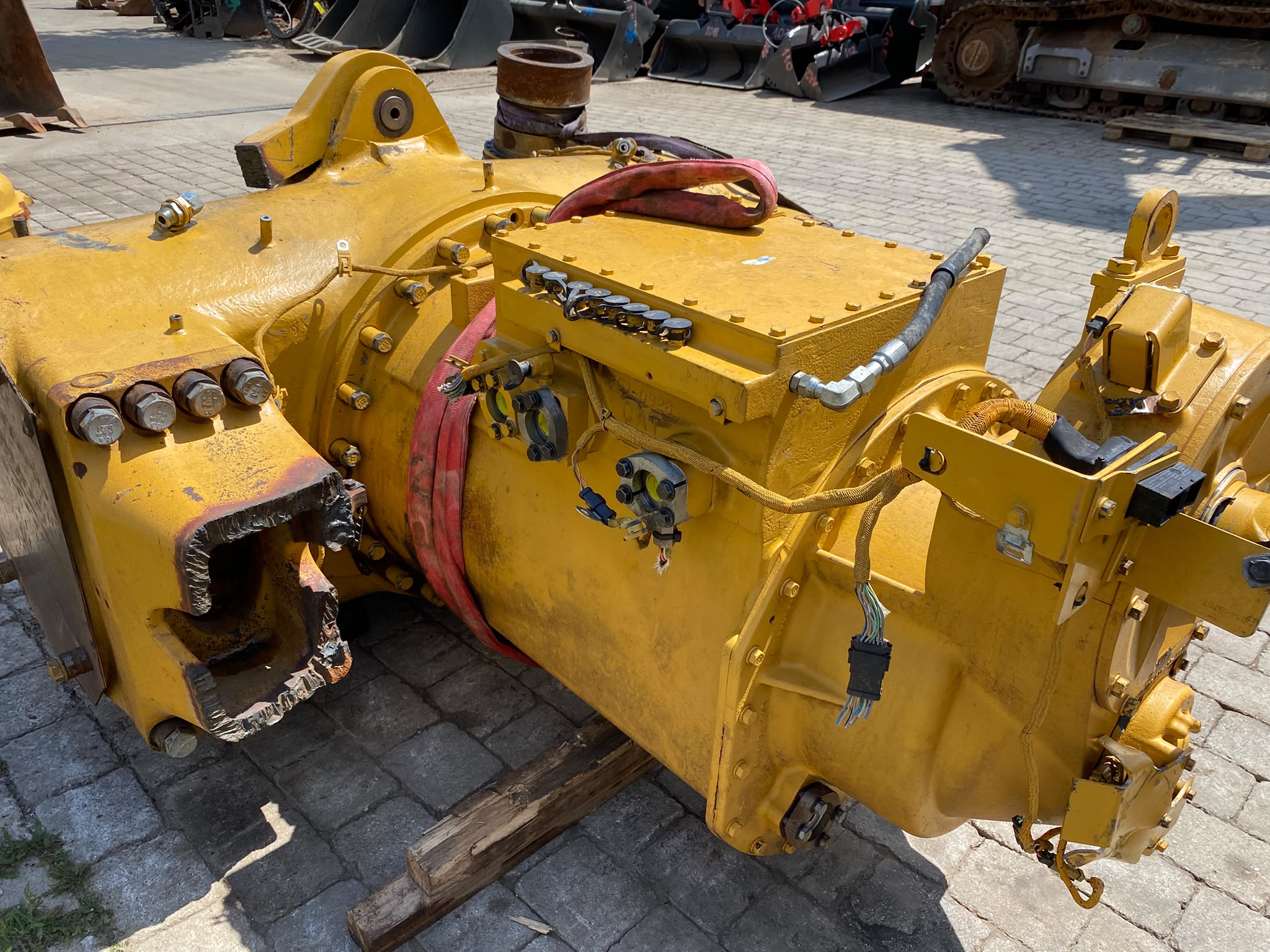Getriebe CAT 20R3956, aus CAT 777G, Dumper – Bild 8