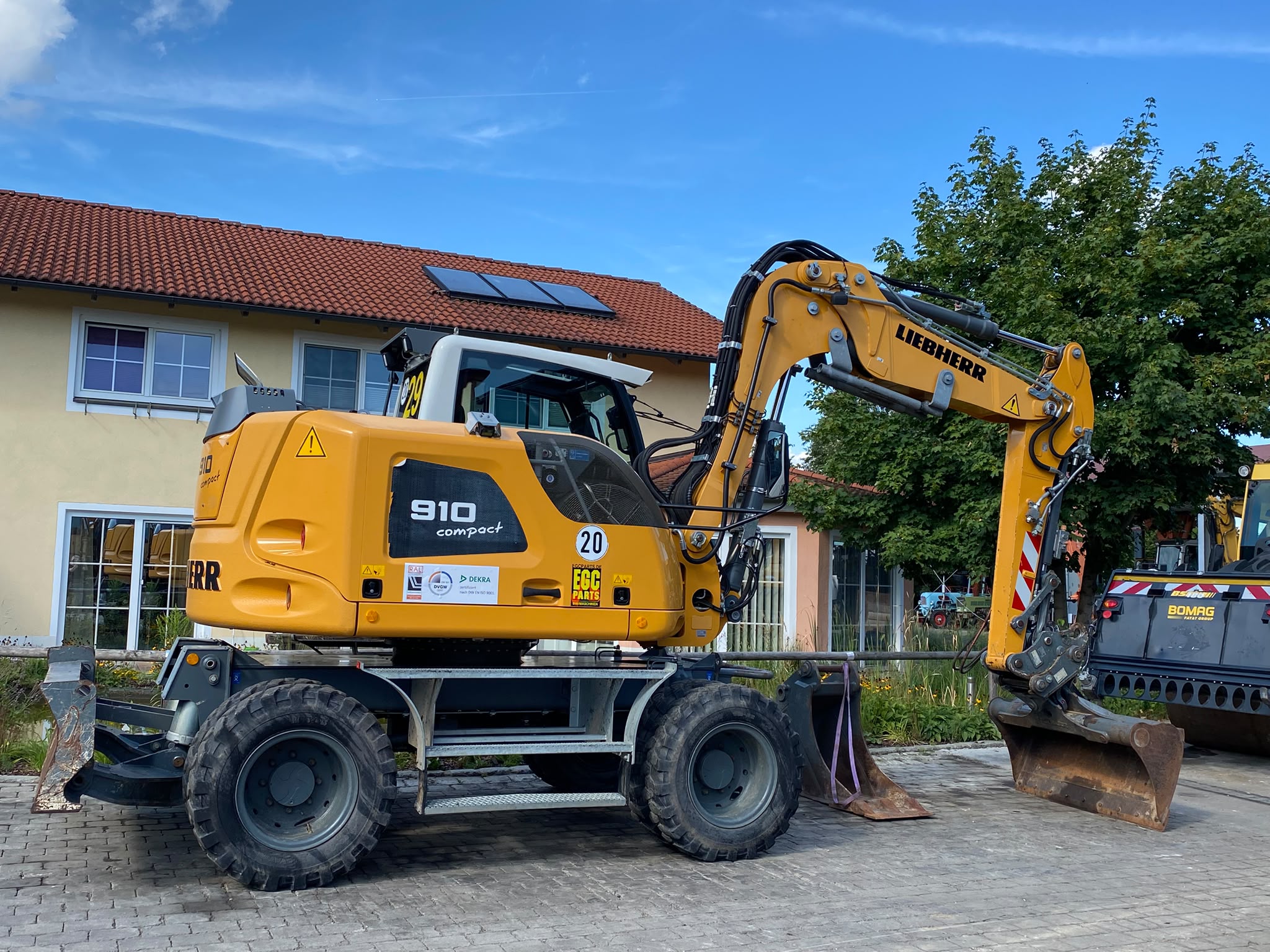 Liebherr A910 compact , Mobilbagger – Bild 5