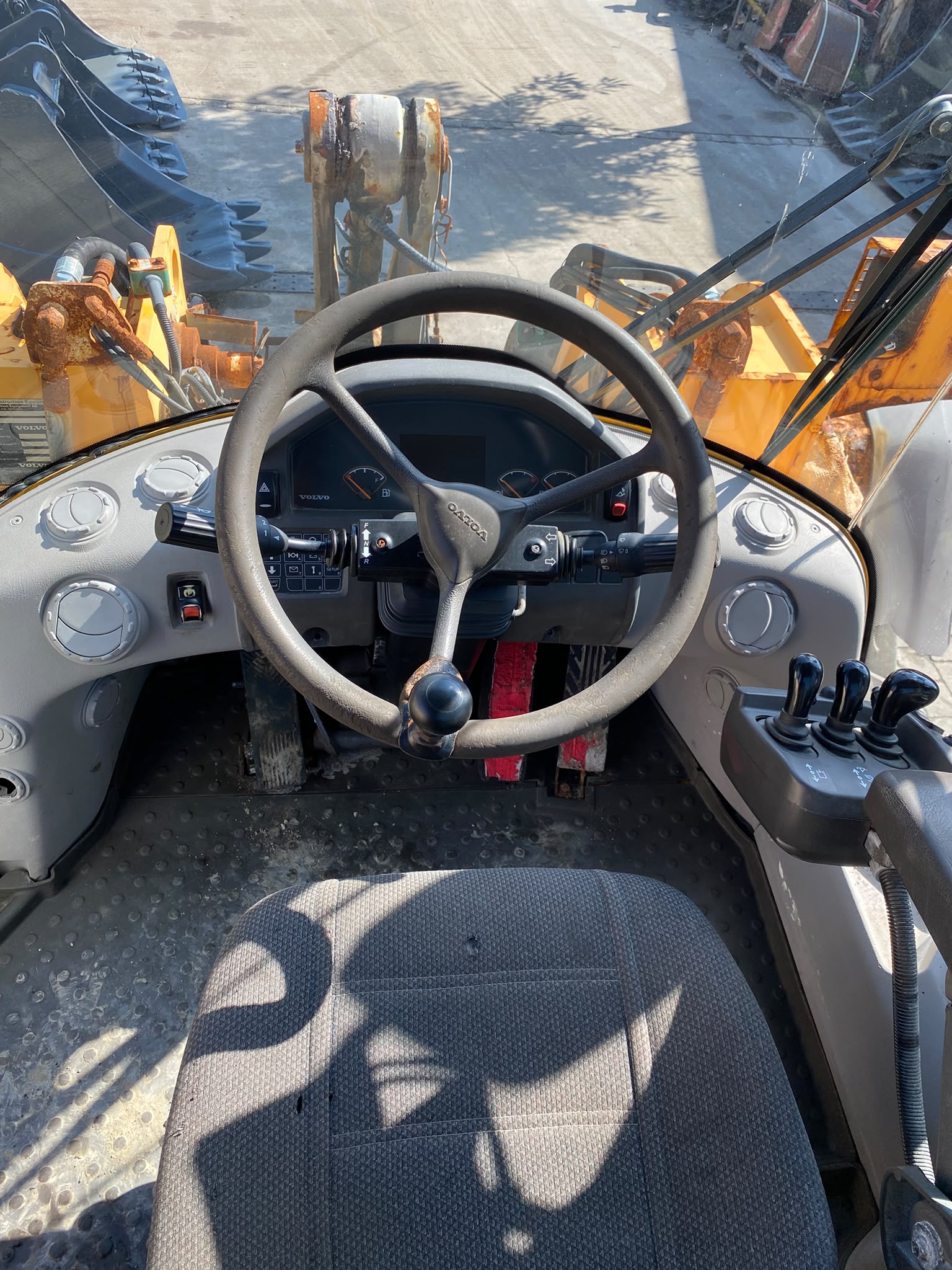 Volvo L110 G, Radlader – Bild 12